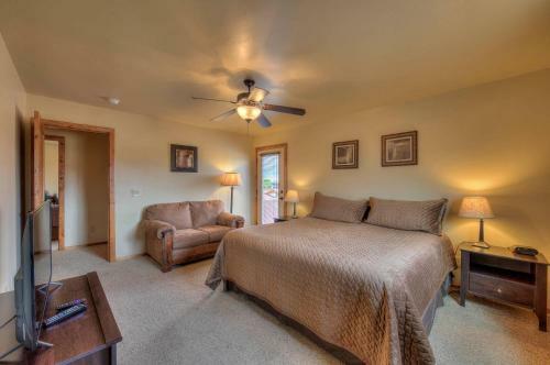 Sg2 -15 Minutes From Arches Park - Wrap-around Deck With Views!