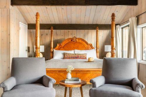 Treetop - Rustic Secluded Cabin W Fireplace & Views