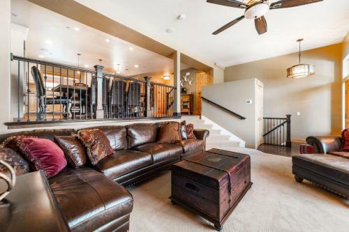 Ski Haven Elegant Spacious Townhome W Private Hot Tub