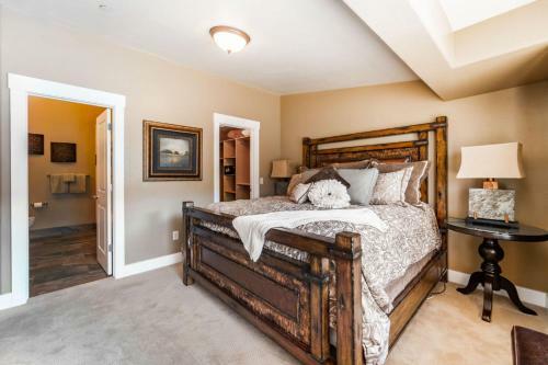 Ski Haven Elegant Spacious Townhome W Private Hot Tub