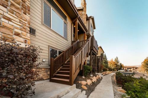Ski Haven Elegant Spacious Townhome W Private Hot Tub