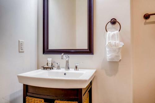 Hyatt Centric #450