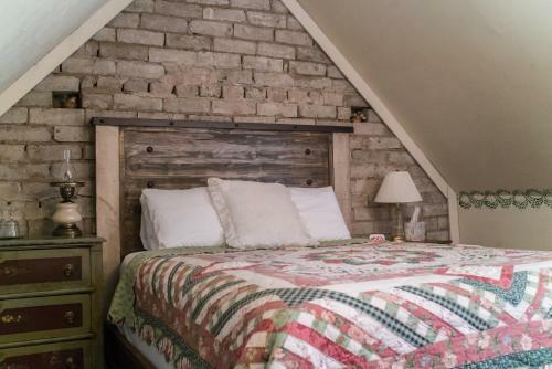 The Mulberry Inn -an Historic Bed And Breakfast