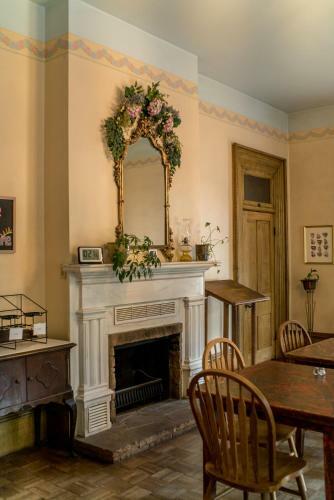 The Mulberry Inn -an Historic Bed And Breakfast