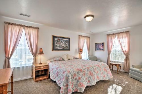 Private 2-story Home 10 Miles To Bryce Canyon