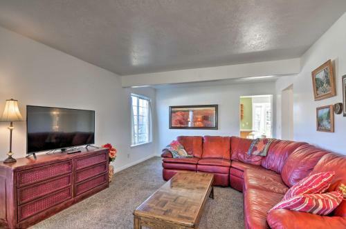 Private 2-story Home 10 Miles To Bryce Canyon
