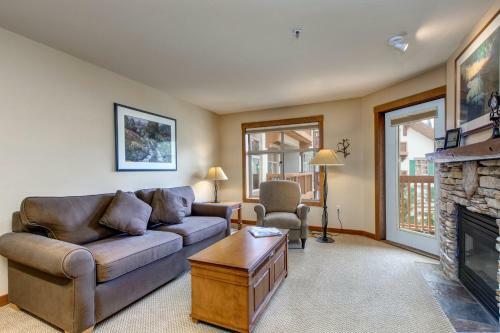 Powderhorn Lodge 411: Mountain Majesty Suite