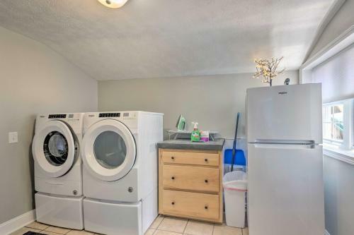 Private Solar Hill Apartment In Downtown Bristol!