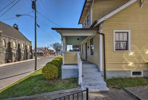 Historic Home 8 Mi To Bristol Motor Speedway