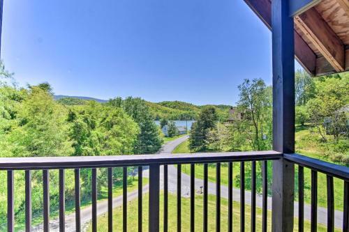 Timber Frame Cabin With South Holston Lake Views