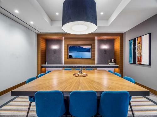 Apartamento Bluebird Suites At Reston Town Center