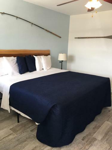 Wachapreague Inn - Motel Rooms