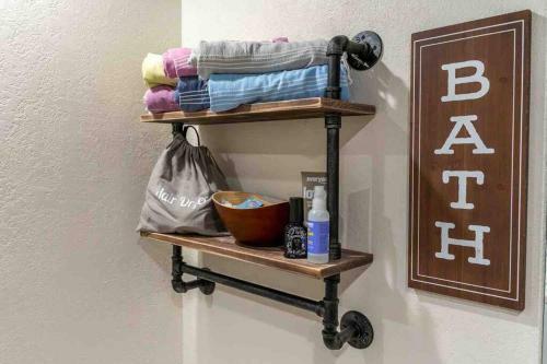 Hostal Mountainside Hideaway Retreat With Hot Tub!