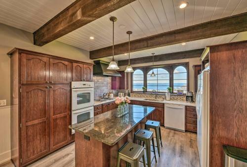 Port Angeles Colonial Home With Waterfront Views!