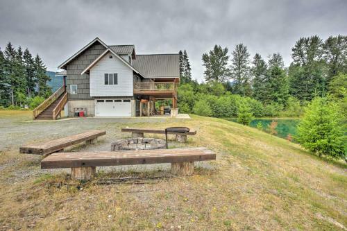 Villa With Firepit And Pond - 11 Miles To Mt Rainier!