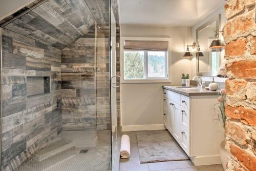 Robins Nest Cascades Cottage In Downtown Roslyn