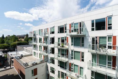 Capitol Hill Exclusive Luxury Apartments
