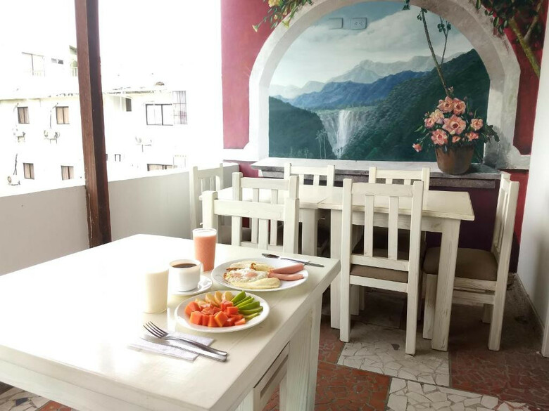 Hotel Tayromar