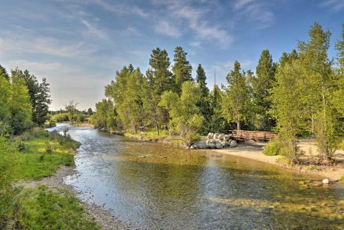 Cozy Wy Home Rivers, Lakes, Mountains, Wildlife