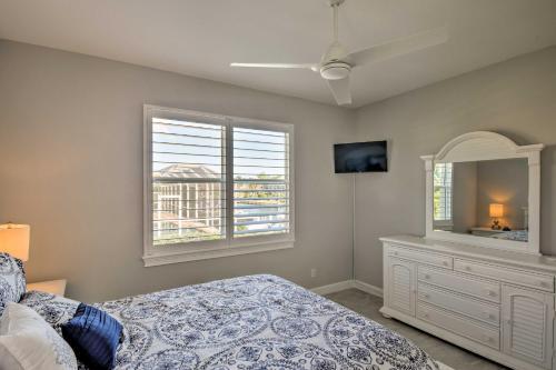 Canalfront Home - Walk 2 Blocks To Tigertail Beach