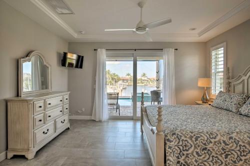 Canalfront Home - Walk 2 Blocks To Tigertail Beach
