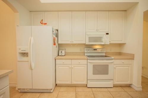 Buccan1570 - 1570 Buccaneer Ct Home