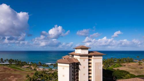 Two Bed, Two Bath 14th Floor Penthouse With Expansive Ocean Views