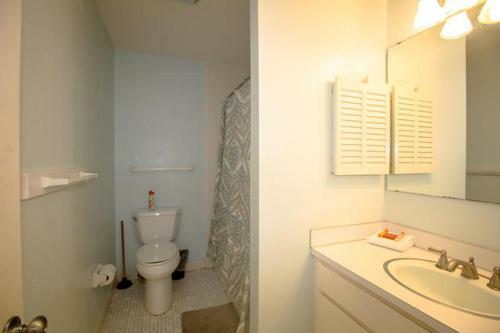613 Dolphin Annex - Five Bedroom House