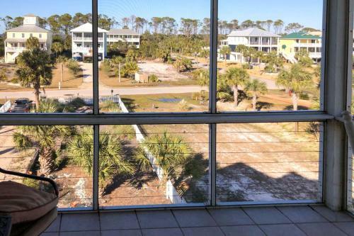 Cape San Blas Home With Private Boardwalk To Beach!