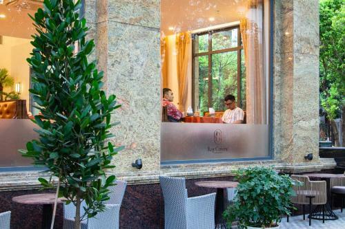 Mansion Park Hotel & Apartment