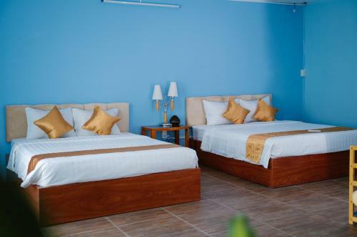 Hotel Luxhome - Vinhome Apartments