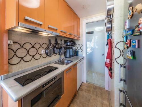 Apartment C/cel I Mar 8, �tico