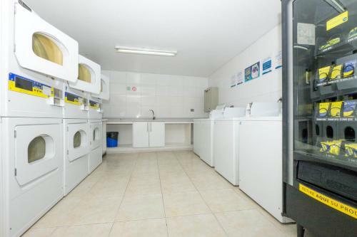 Livinnest Apartments