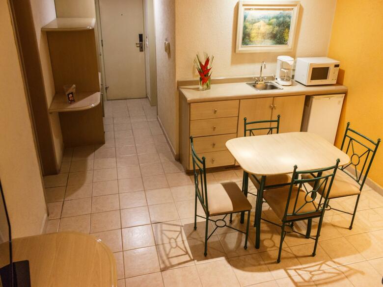Hotel Plaza Inn Express