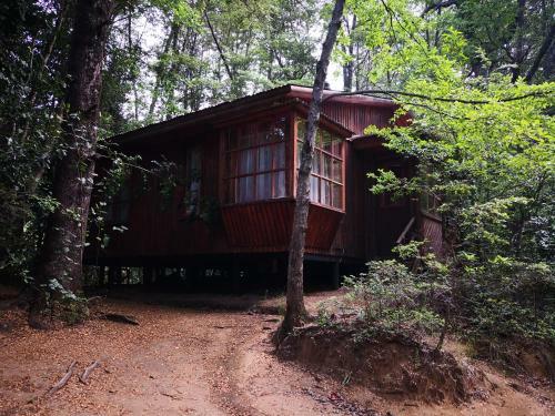 Lodge Caba�as Lemunantu Salto Del Indio
