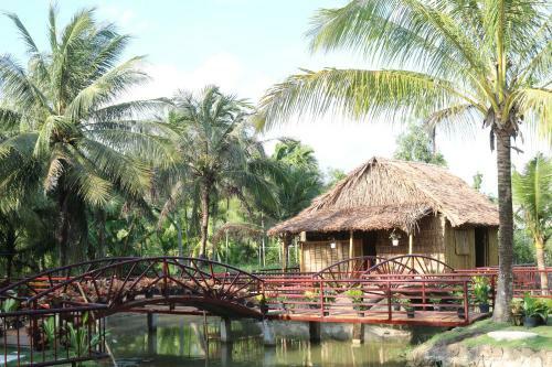 Lang Xanh Ecotourism Homestay