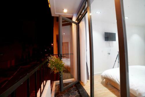 L'amie Hotel & Studio