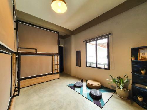Albergue Ben's House Capsule Homestay