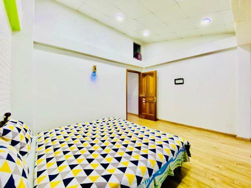 Hotel Lucky House ?� L?t