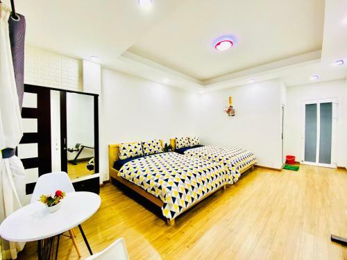 Hotel Lucky House ?� L?t