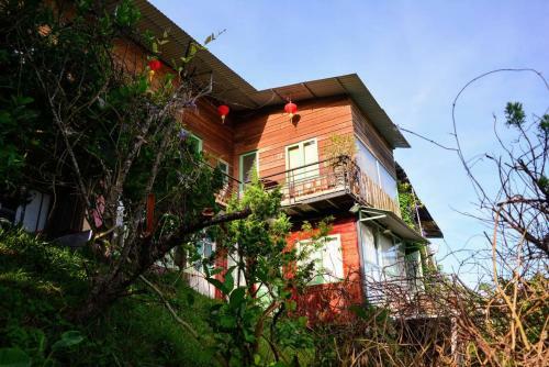 ?�n L?ng Homestay & Coffee