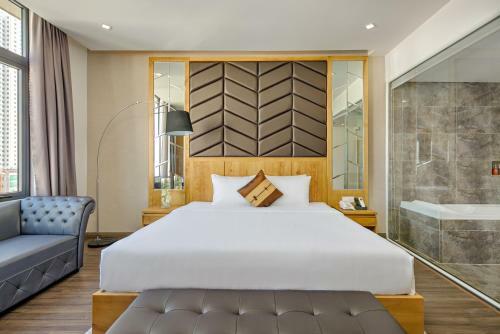 Grand Sunrise Boutique Hotel