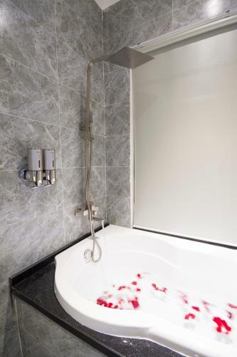 King House Villa Hotel & Spa