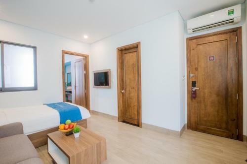 Yen Vy Hotel And Apartment