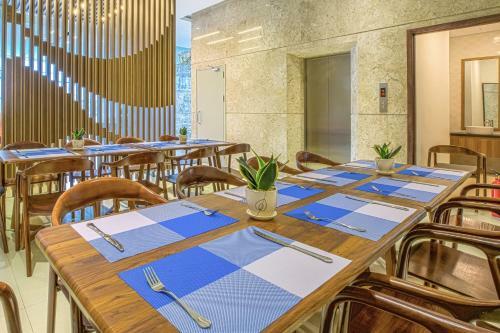 Yen Vy Hotel And Apartment
