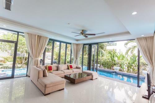 Wonderful Coastal Villa