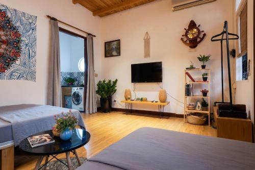 Apartamento 1990s Bright Apt/romantic&huge Balcony/h.kiem Dist