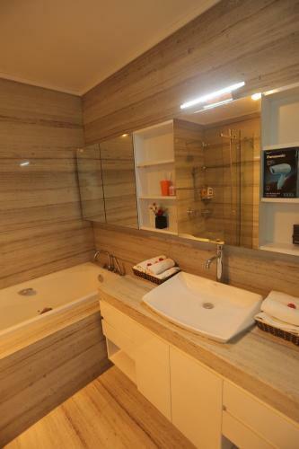 Hnc Premier Hotel & Residences