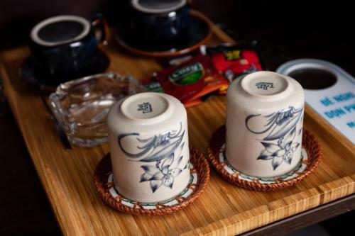 Hanoi Lullaby Hotel And Travel