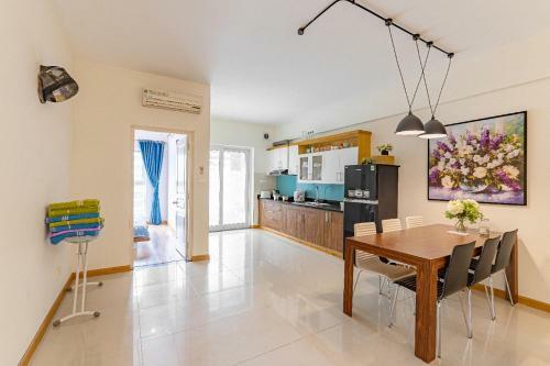 Aparta Service Apartment